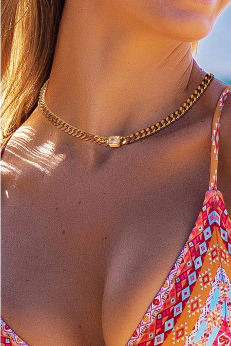 Kamoni White Square Zirconia Necklace